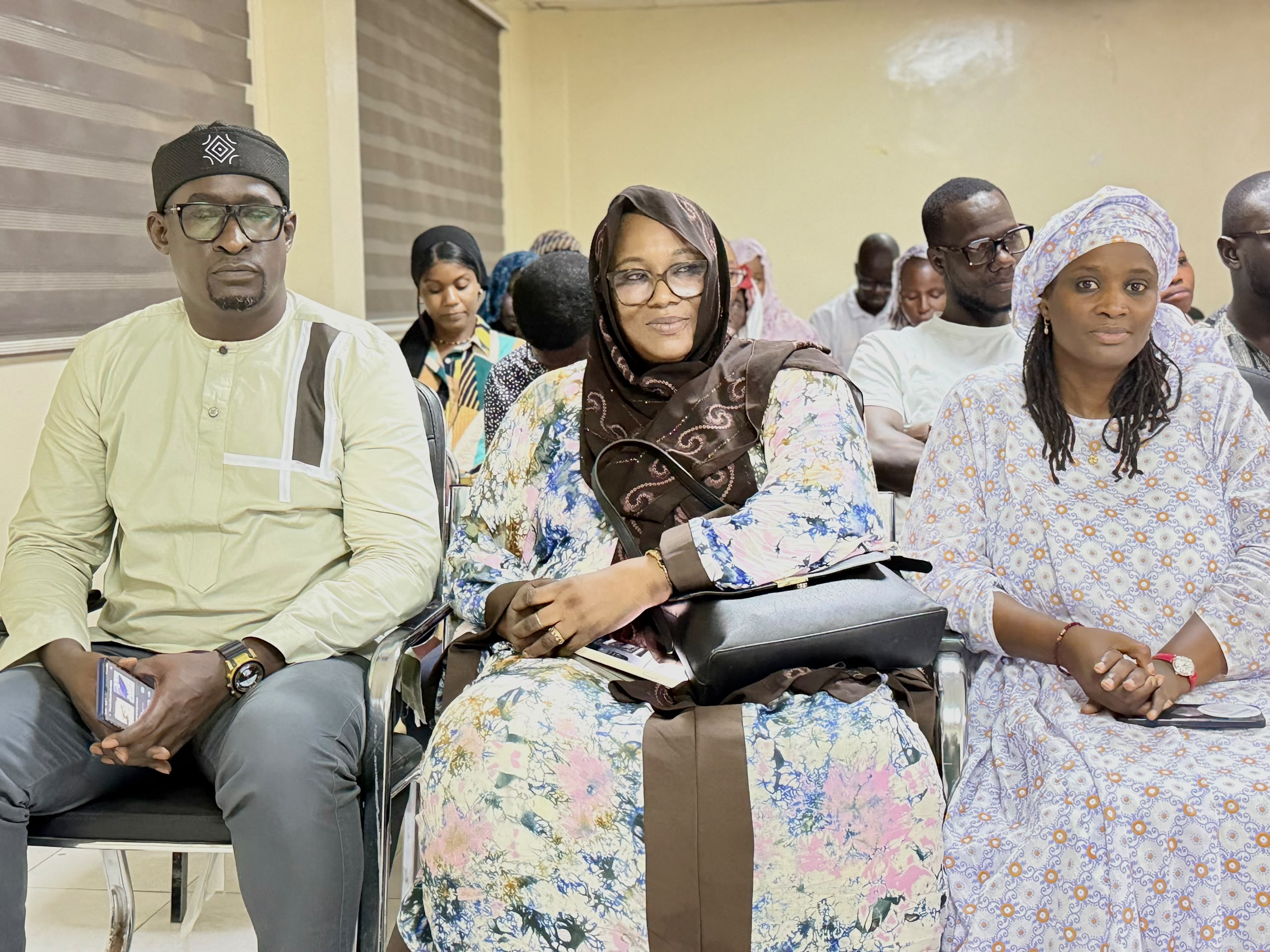 VULGARISATION EN LANGUES LOCALES DU MÉMORANDUM EN FAVEUR DE L’ADOPTION DU PROJET DE LOI « KAMARA » : AfricTivistes CitizenLab Mauritanie passe à l’offensive